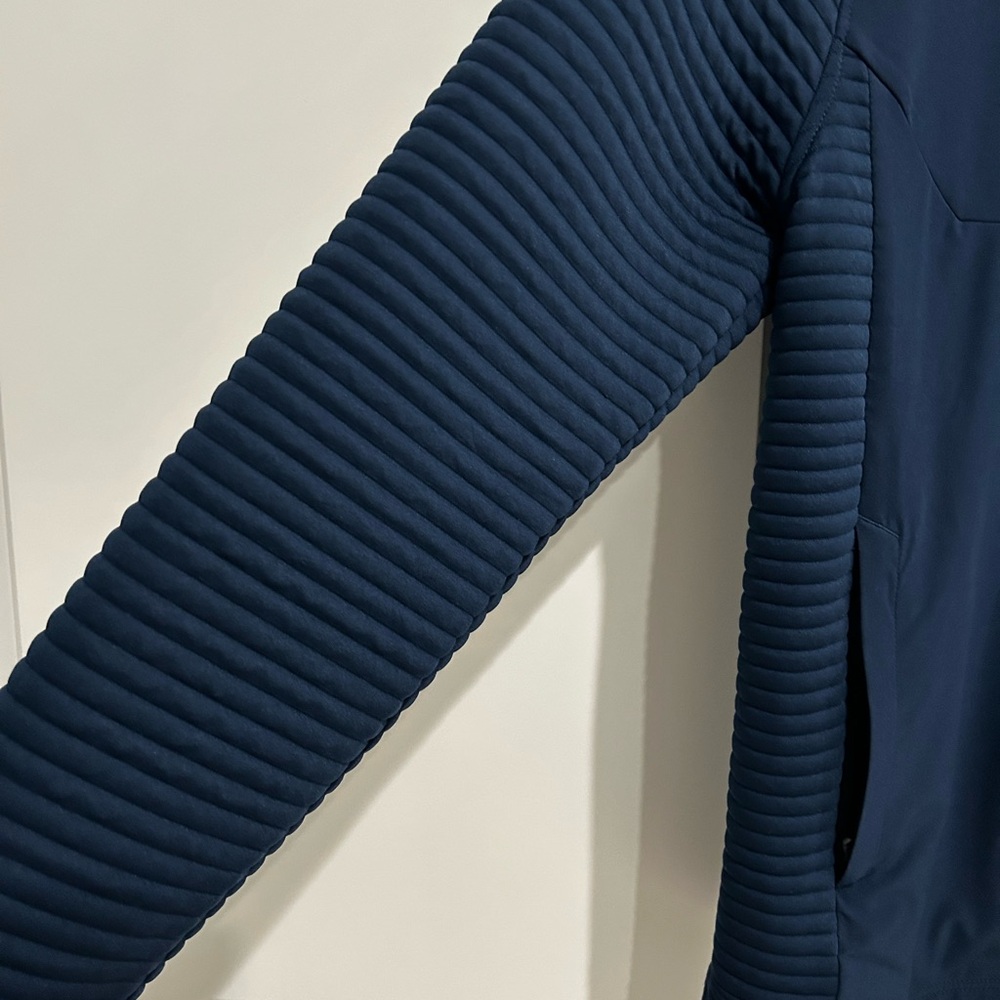 Under Armour Men's Navy Performance Jacket (Polyester) - Picture 3 of 6